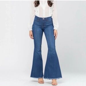 Judy Blue High Rise Super Flare Bell Bottom Raw
Hem Jeans‎ size 5/27 Boho Hippie